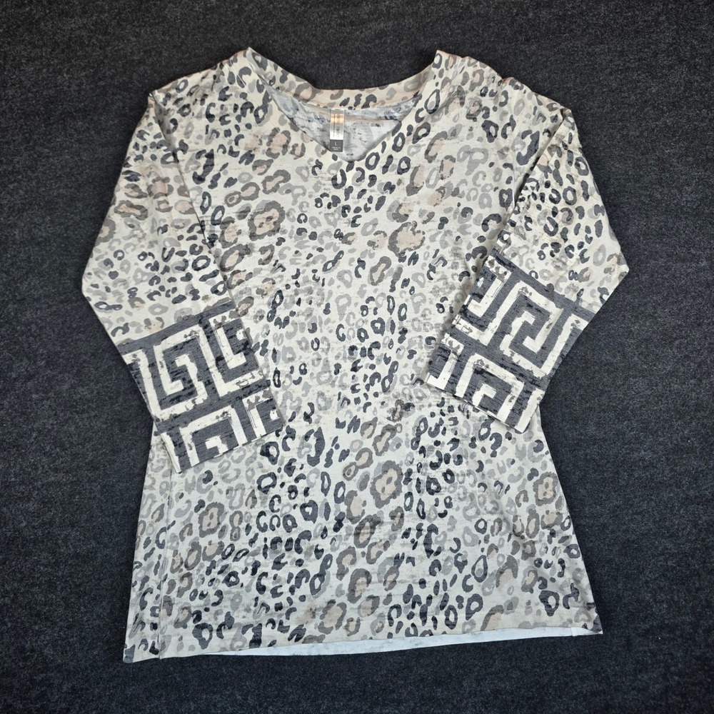 Whimsy Rose Women's Leopard Butterknit 3/4 Sleeve Banded V Neck Tunic  Size L